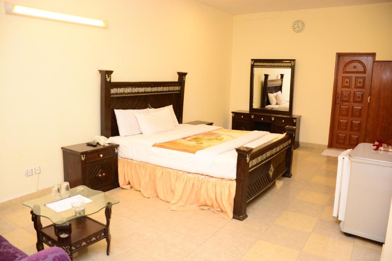 Move-N-Pick Murree Extérieur photo
