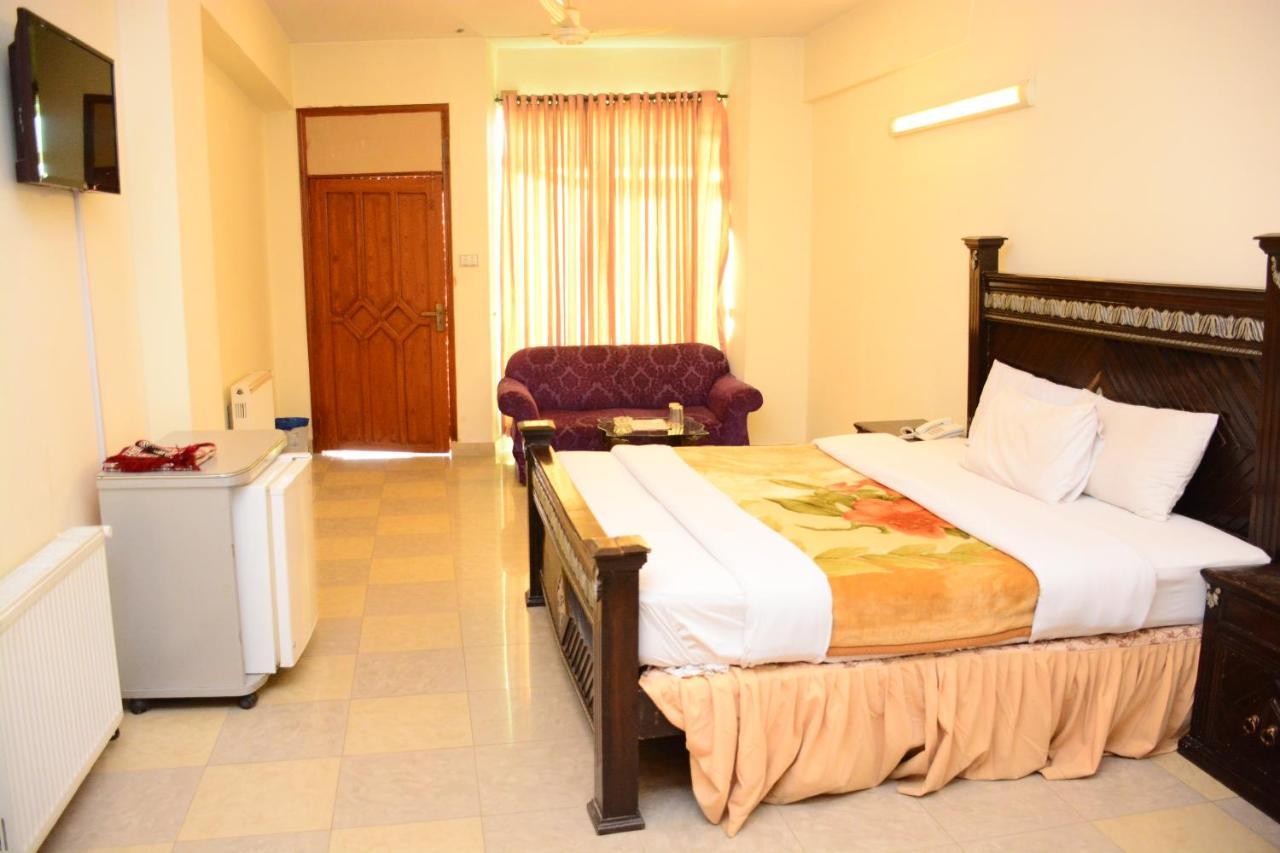 Move-N-Pick Murree Extérieur photo