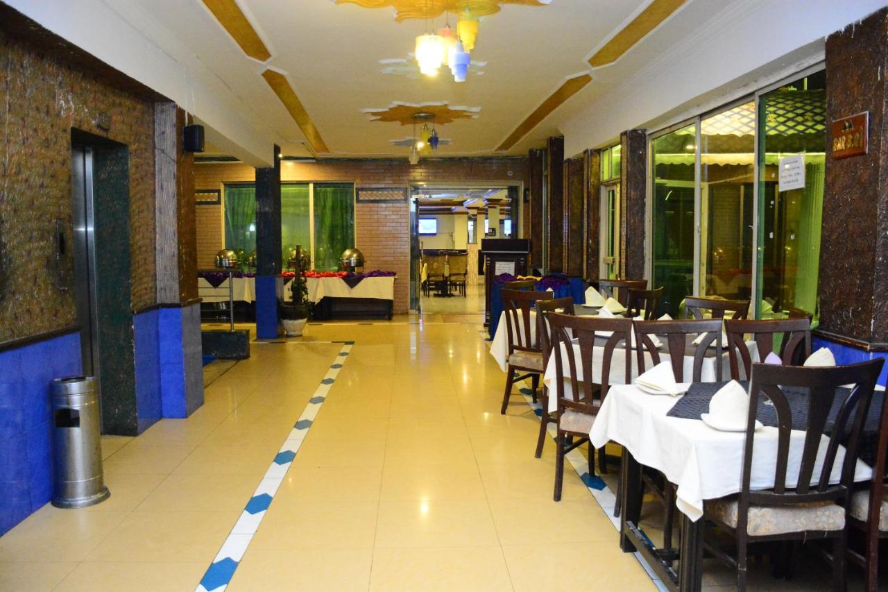 Move-N-Pick Murree Extérieur photo