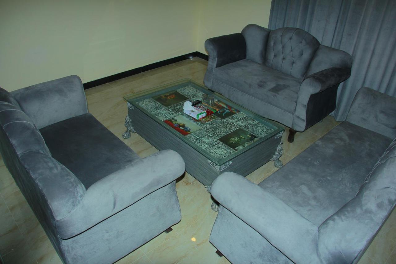 Move-N-Pick Murree Extérieur photo
